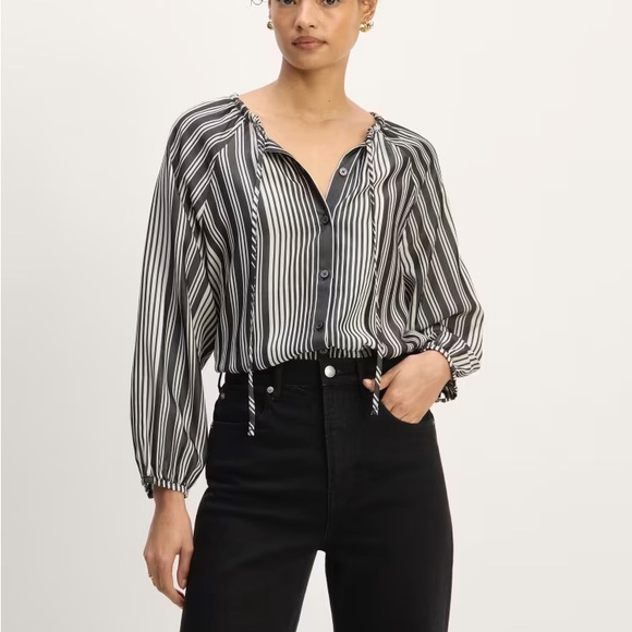 Everlane Tops - NWT Everlane Gathered Shirt in Butterlite, Black/Bone, S